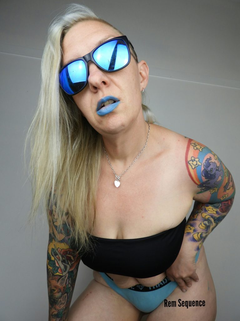 rem sequence alternative milf pawg australian porn star blonde shaved head sunglasses tattoos